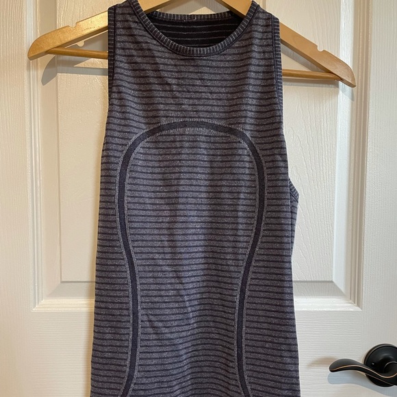 lululemon athletica Tops - LuluLemon high next tank